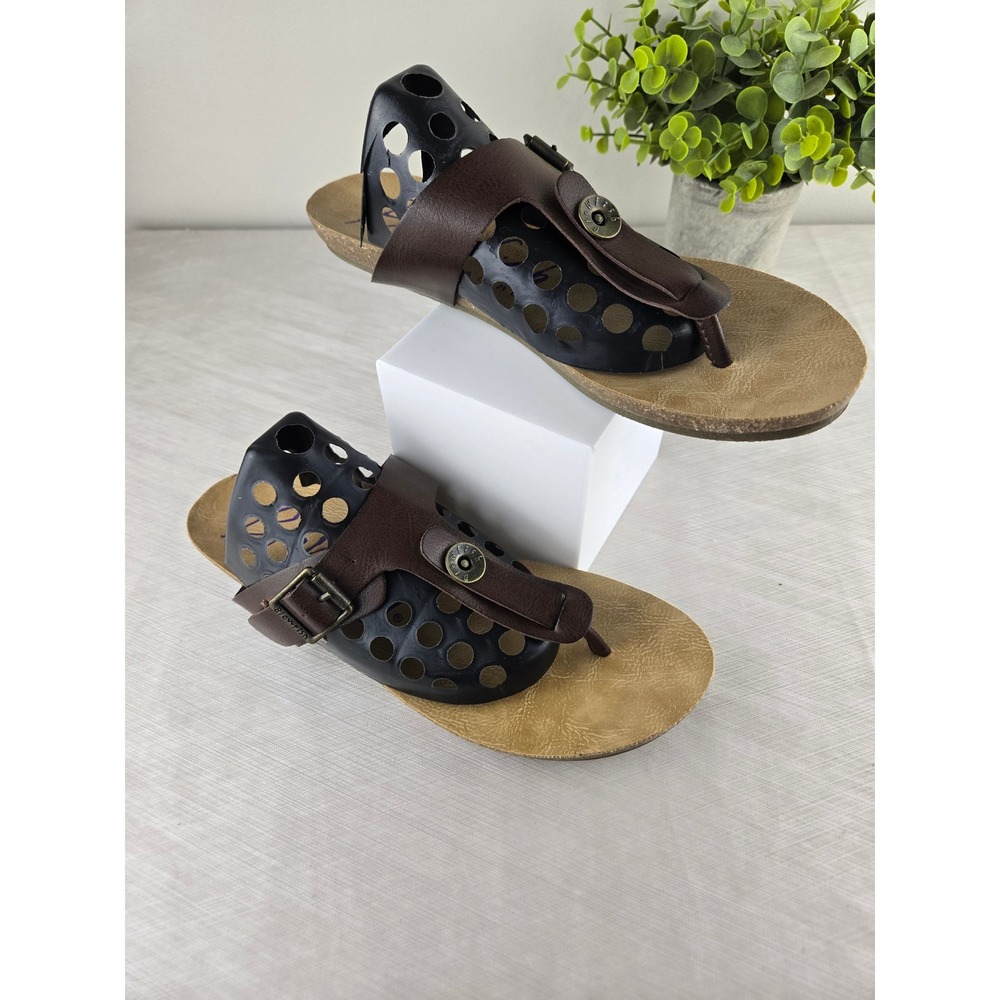 Blowfish Malibu Women Brown‎ T-Strap Thong Sandals Buckle Flat Size 8.5 B122-8.5